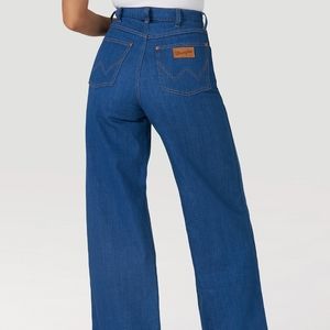 Wrangler Wide Leg Low Dip Rinse Jean 